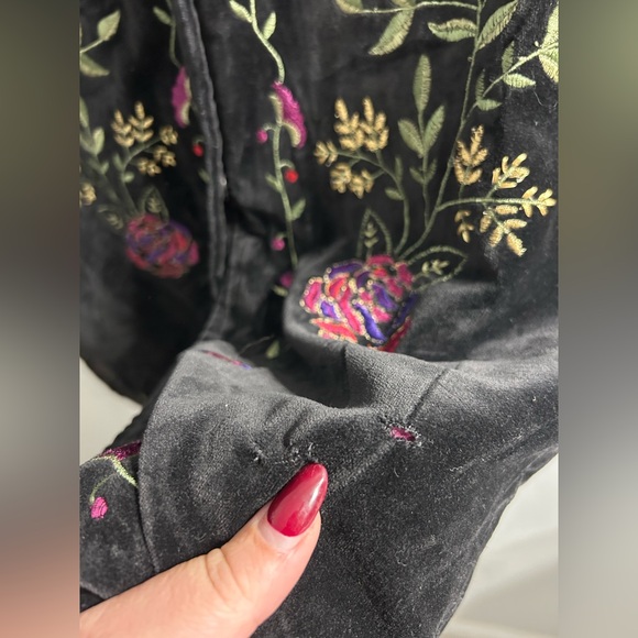 Vintage Mirasol embroidered coat jacket black velvet READ - Picture 10 of 10
